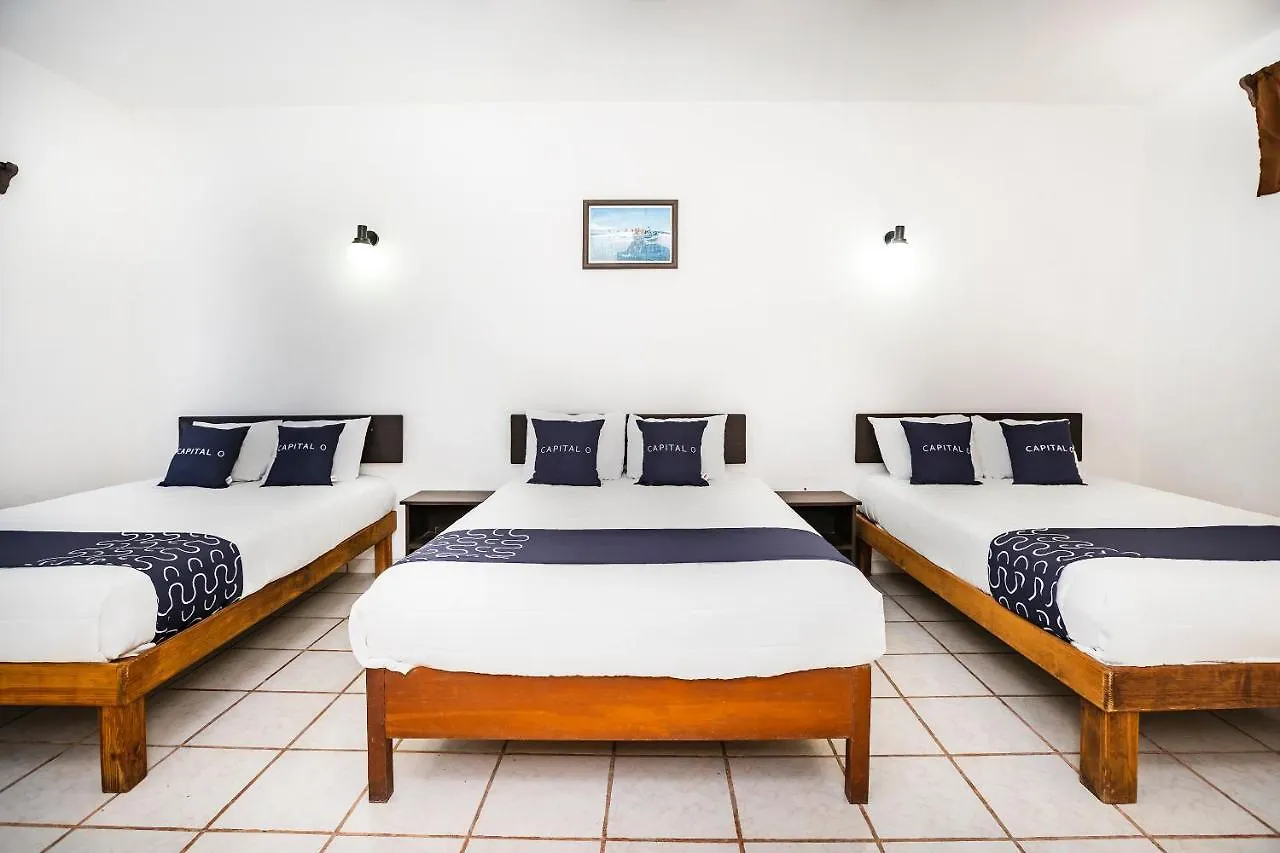 Capital O Oxtankah,Chetumal Bay Hotel Calderitas